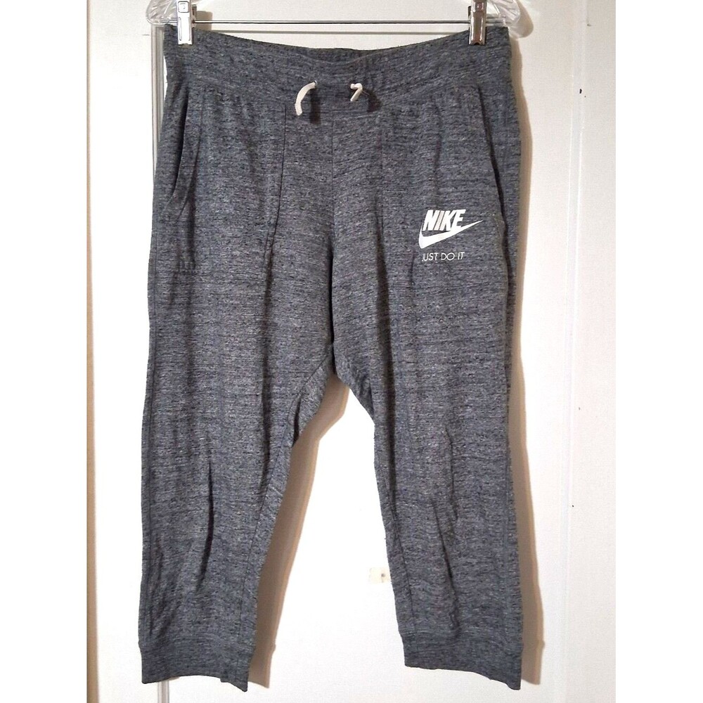 Nike Capri Pants Gray Heather Jogger  Activewear Lounge Medium